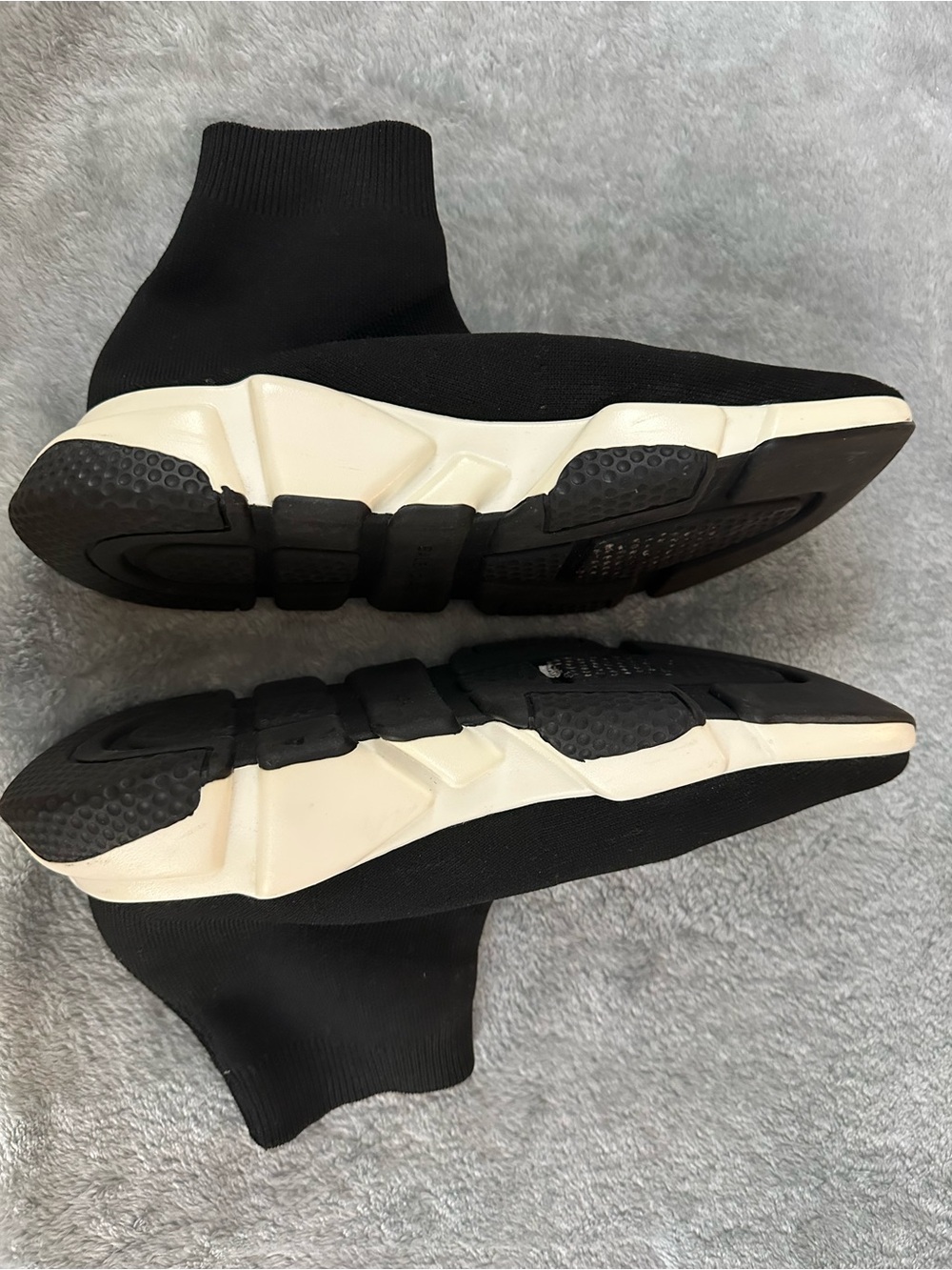 Balenciaga Black and White Knit Slip-On Sneakers Size 9 - Picture 3 of 14